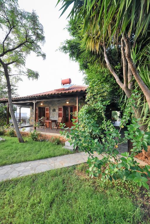 Villa Onar A Stone House With Amazing View 斯陶帕 外观 照片