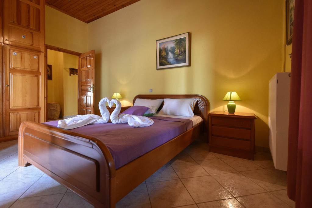 Villa Onar A Stone House With Amazing View 斯陶帕 外观 照片